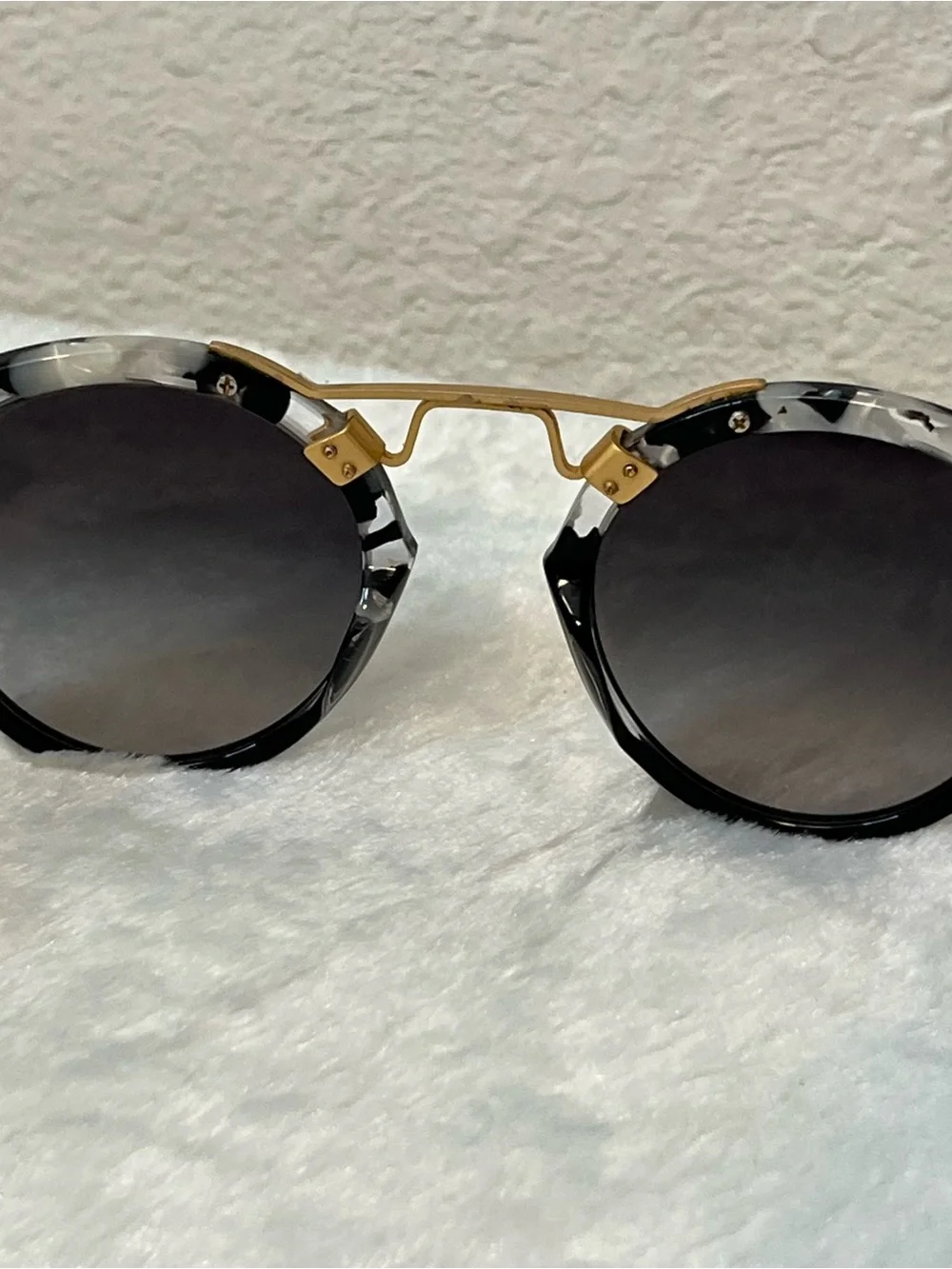 Krewe St. Louis Sunglasses 46-23 Polarized Mirrored Black & White Tortoise Shell